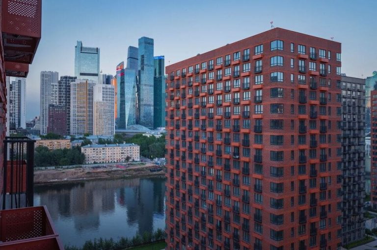 dce79d42a54d2ccf4ffad3a4d8b15f35